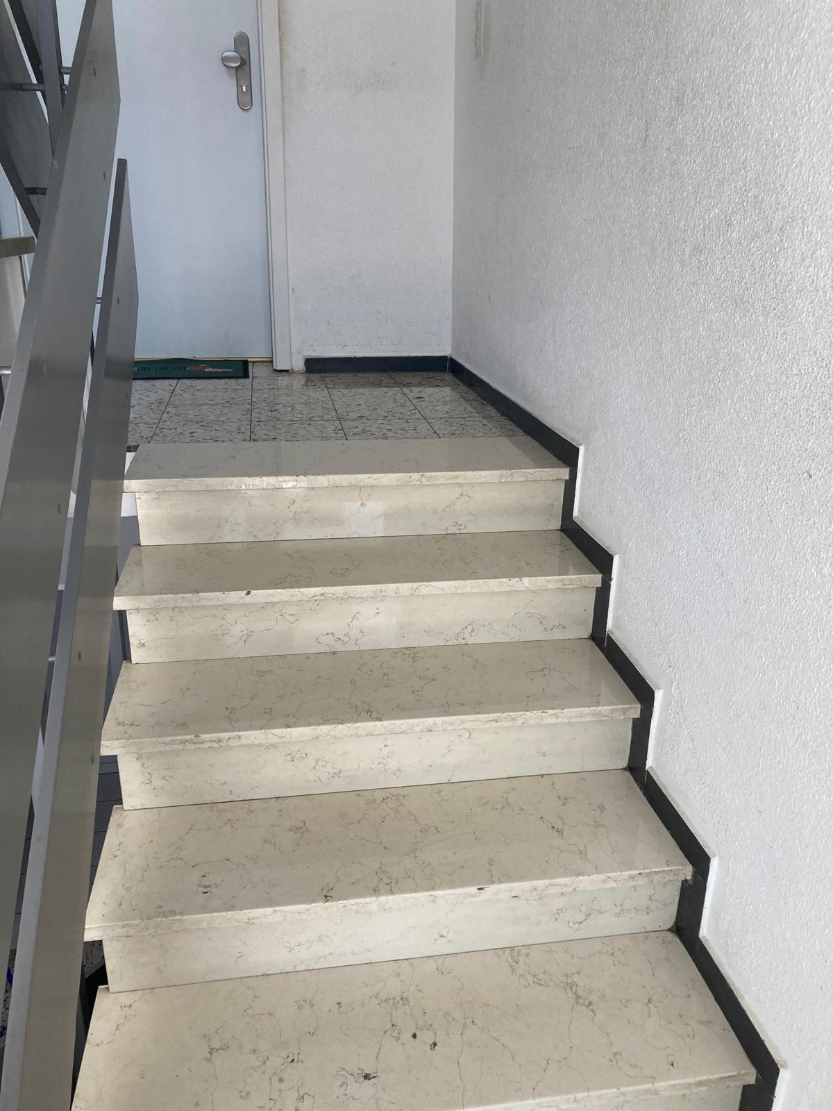 Treppenhausreinigung